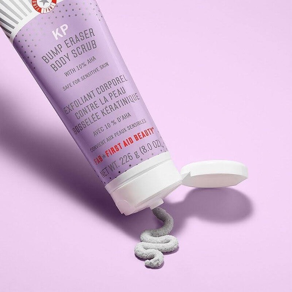 First Aid Beauty - Picture 4 of 5